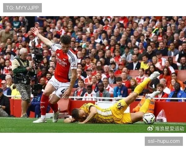 实时战报：萨卡造点并亲自主罚命中，阿森纳取得领先